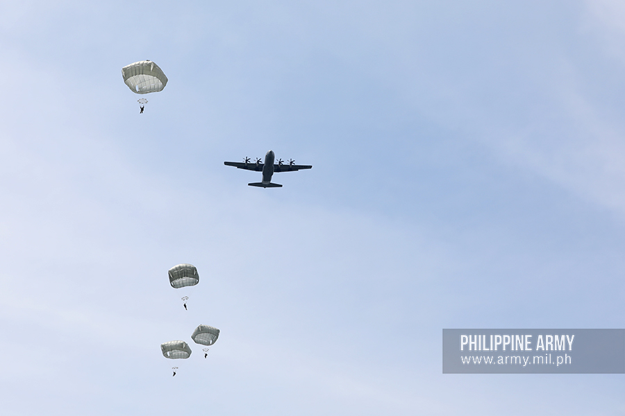 PH US paratroopers hold first Combined Airborne Operation 2