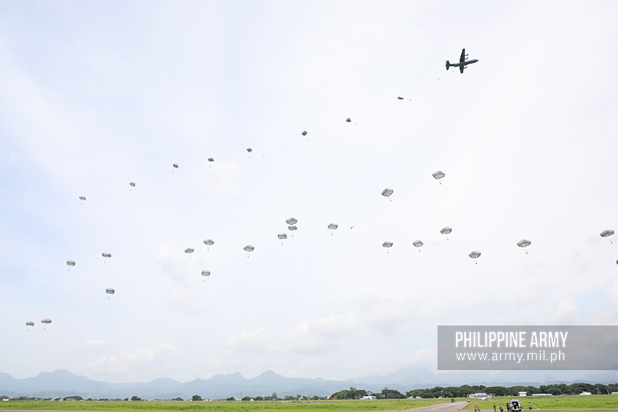 PH US paratroopers hold first Combined Airborne Operation 4