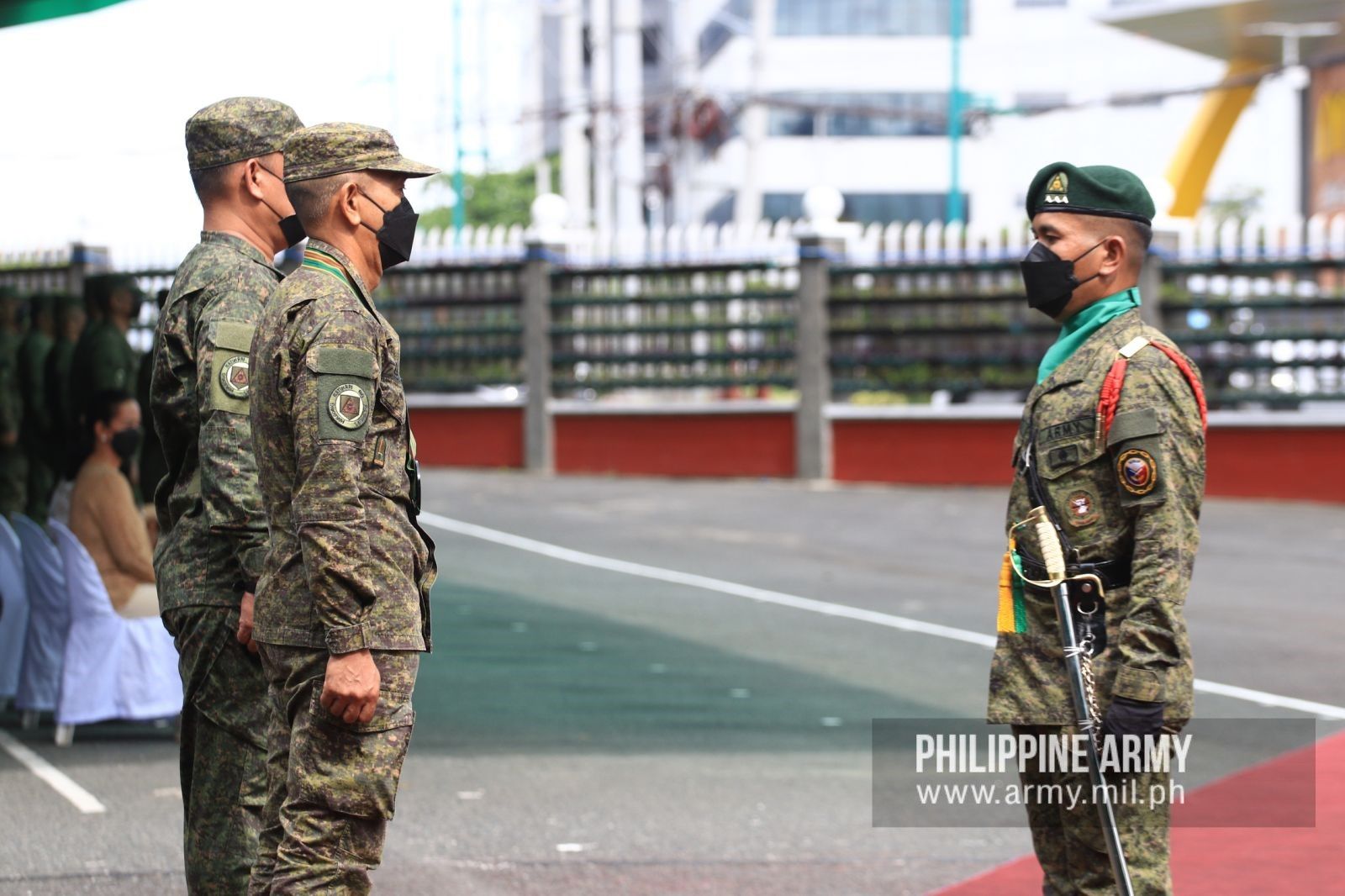 PA renders arrival honors for outgoing Army Signal Regiment Commander